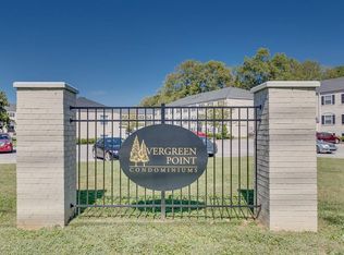 123 Middletown Sq #1, Middletown, KY 40243