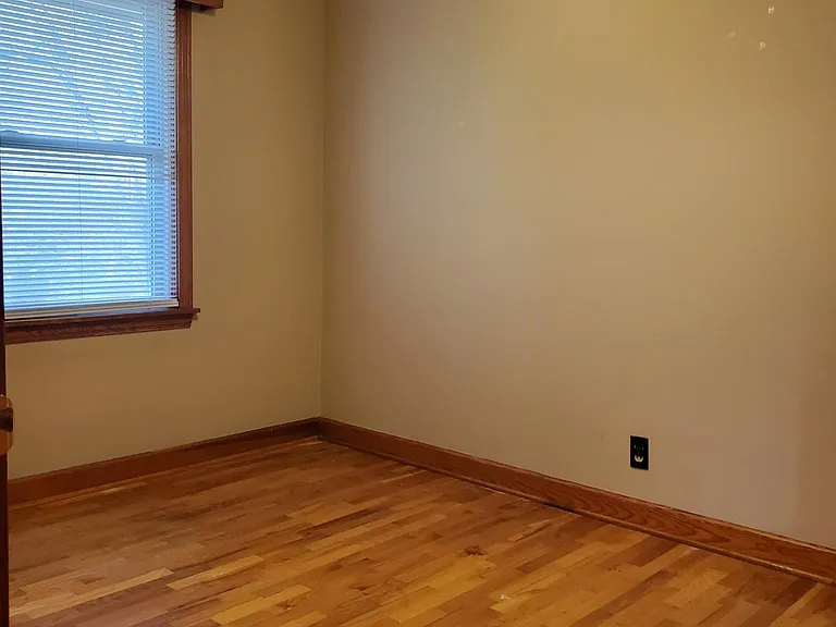 1654 Calloway Ave #4 — Photo 13