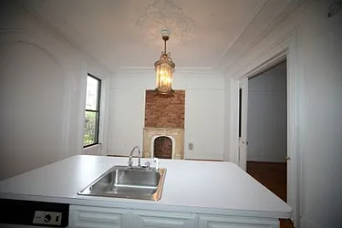 Rented by Metropolitan Realty