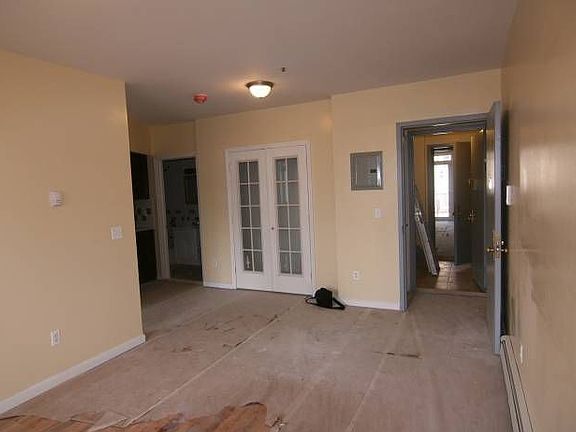 Living Room 4