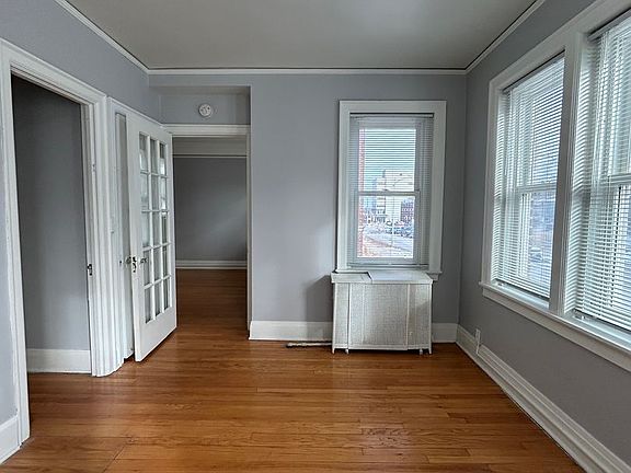 5th image of 520 S 31st St #4