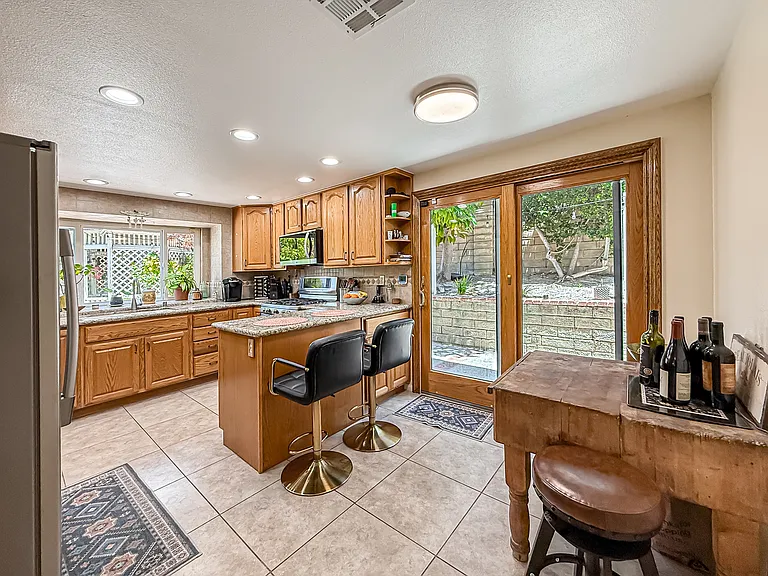 2111 Peak Pl — Photo 16