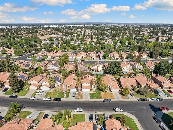 5th image of 6204 Ambergrove St