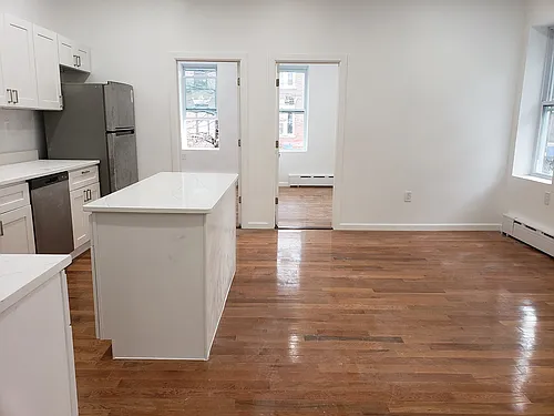 266 Kingston Ave #1 Photo 1