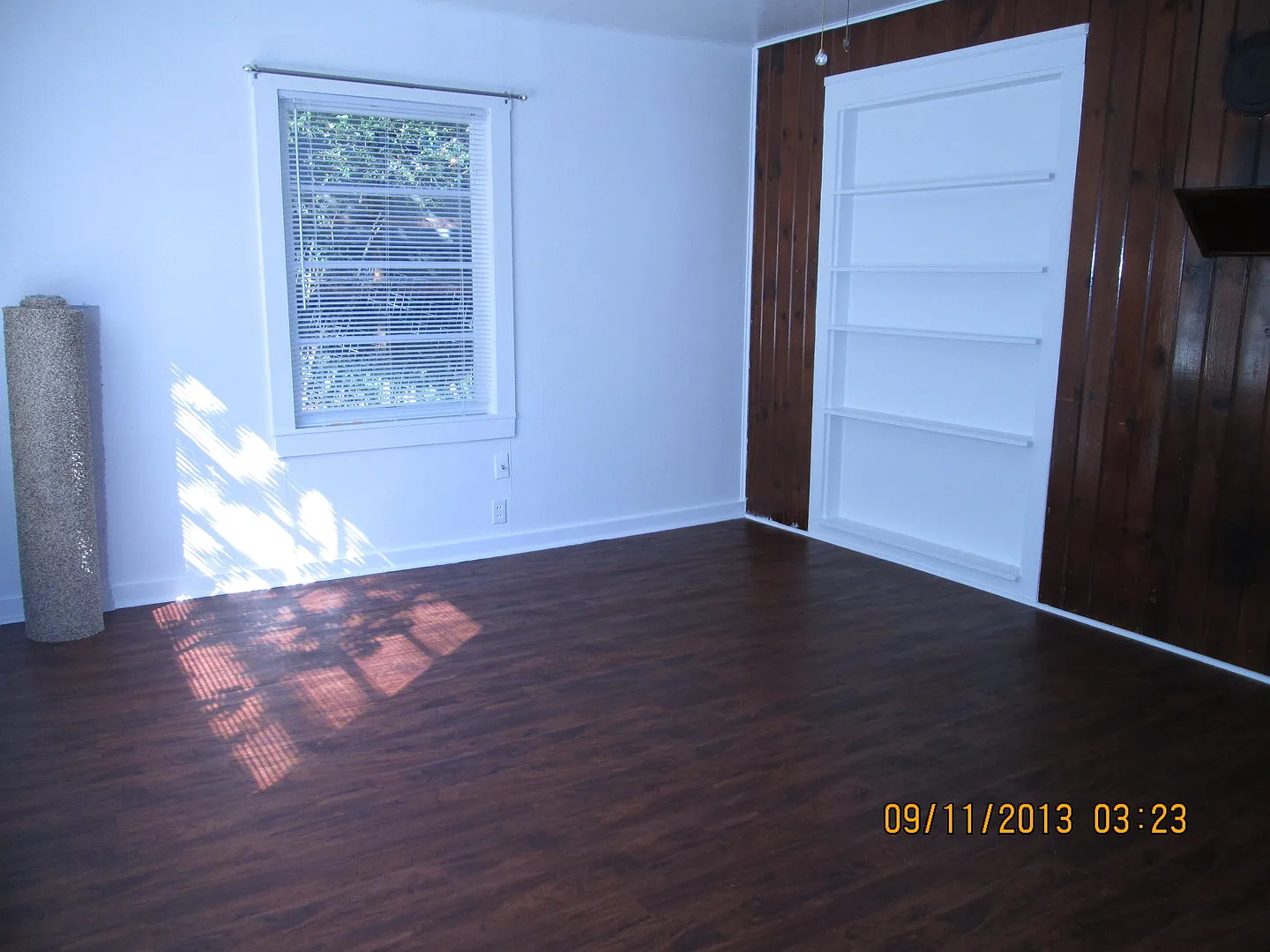 Cute 2 Bedroom — Photo 2