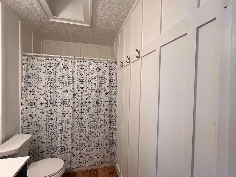 3006 N County Road 3500 — Photo 8
