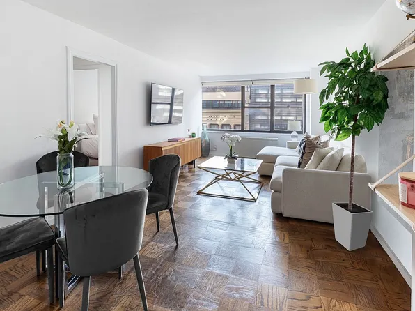 7 E 14th St APT 815, Manhattan, NY 10003
