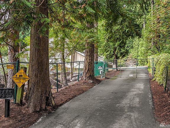 4th image of 3445 134th Ave NE