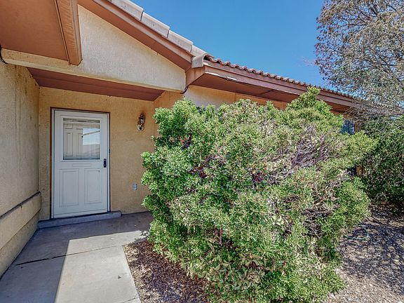 4th image of 6221 Prairie Sage Dr NW