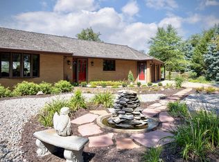30238 Nixon Dr, Honey Creek, IA 51542