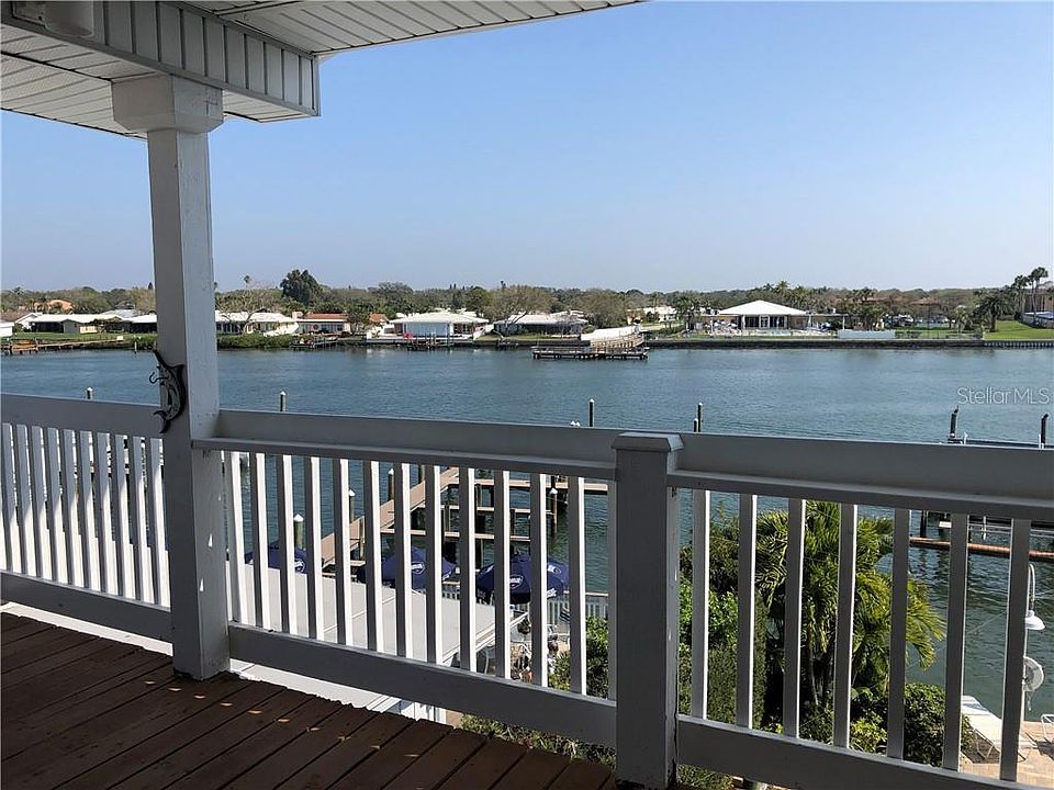 1st image of 20019 Gulf Blvd APT 10