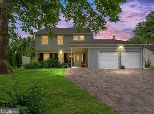 1909 Harcourt Ave, Crofton, MD 21114