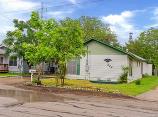 322 W Wright Blvd, Universal City, TX 78148