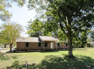 2505 E Court St, Dyersburg, TN 38024