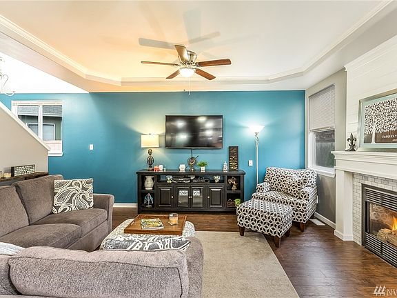 4th image of 610 Burnett Ct NW