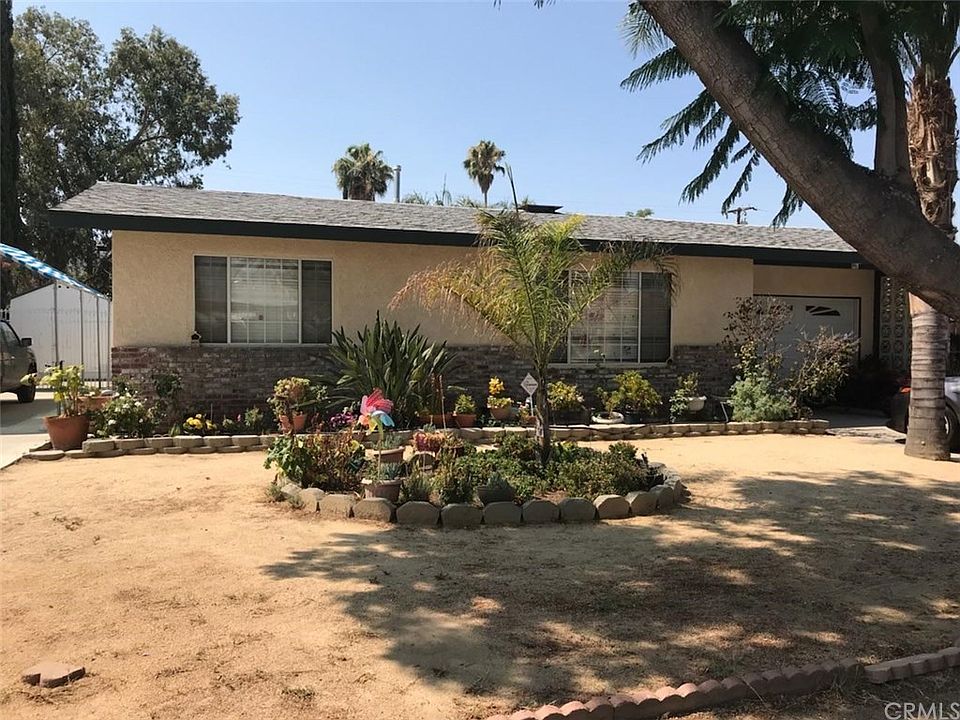 1st image of 40829 Marion Ave