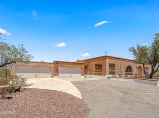 10663 E Fort Lowell Rd, Tucson, AZ 85749