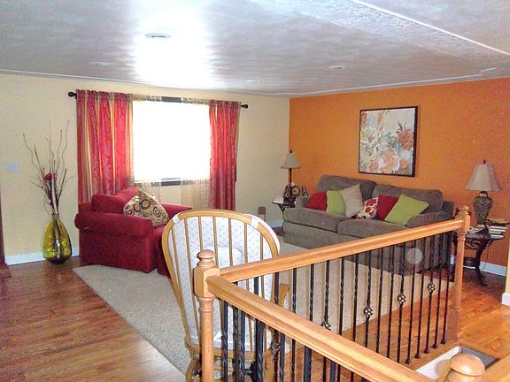 3rd image of 167 McKinley Dr