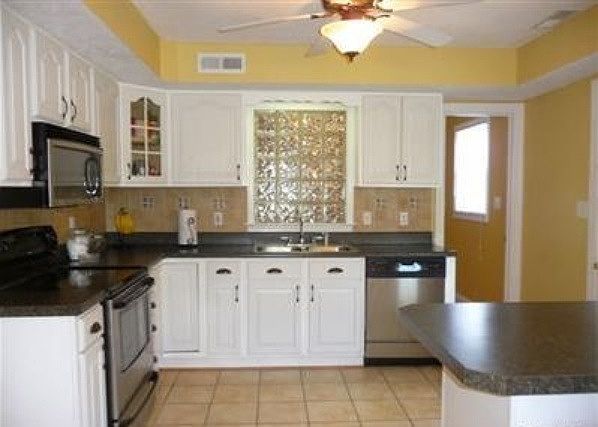 2nd image of 1139 Stonegate Ct