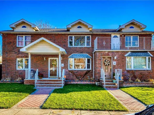 8035 242nd St, Jamaica, NY 11426