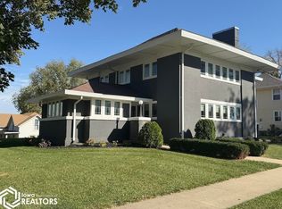 110 W 9th St, Atlantic, IA 50022