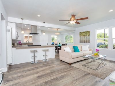 6128 Rancho Hills Dr, San Diego, CA, 92139