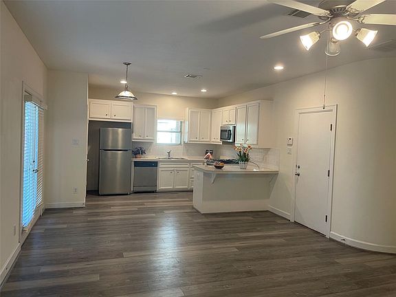 5th image of 3704 Main Aspen Dr