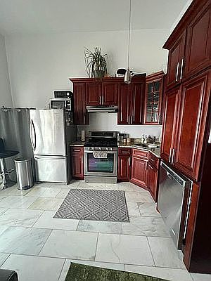 1st image of 4312 Broadway #3