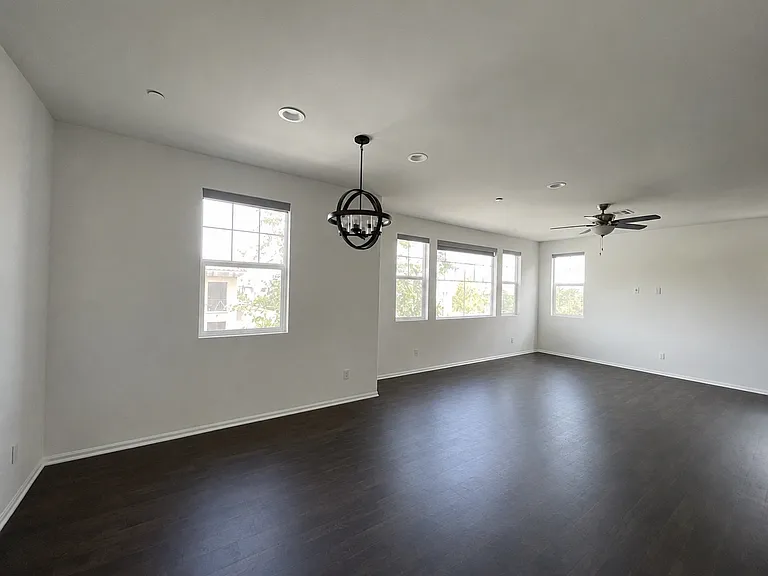 12170 Chorus Dr — Photo 9