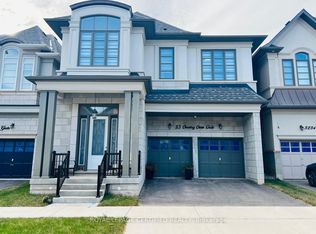 23 Charing Cross Gate, Oakville, ON