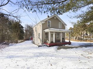 85 Sunset Avenue, Poughkeepsie, NY 12601