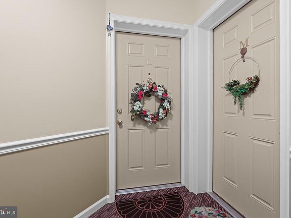 4th image of 1311 Sheridan Pl
