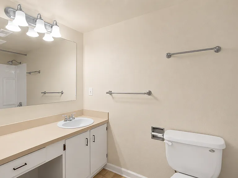 14331 124th Ave NE #C33 — Photo 14