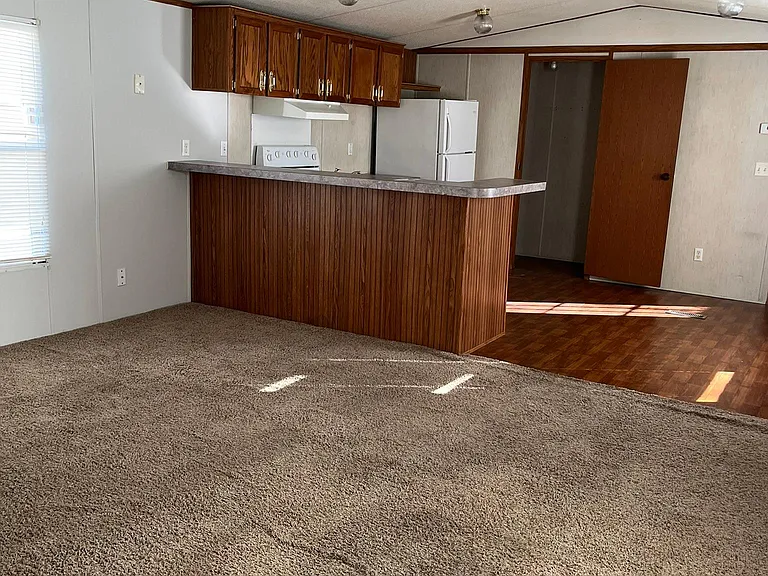 3951 S Mentor Ave #19 — Photo 5