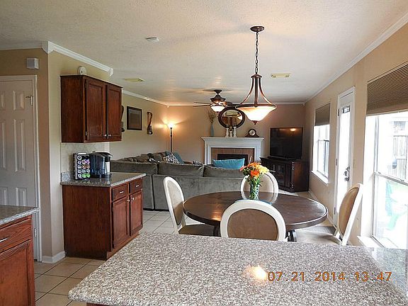 5th image of 2114 Aberdeen Dr