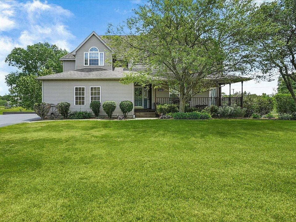 1st image of 11685 Belmont Pl