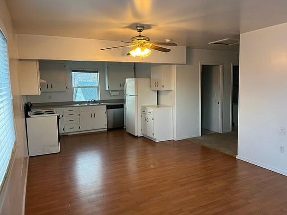 4th image of 1616 1/2 Cherry St