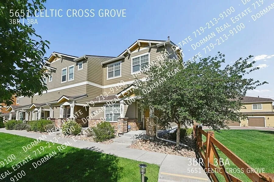 5651 Celtic Cross Grv