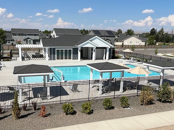View of the pool area from the Master Bedroom
