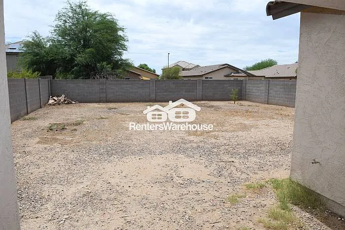 1623 E Silverbirch Ave — Photo 10