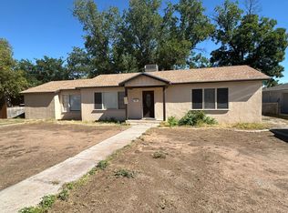 704 Elma Dr, Carlsbad, NM 88220