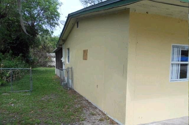 2nd image of 3329 SW 22nd St