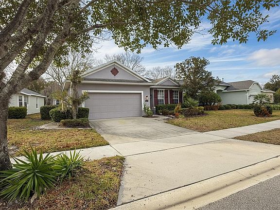 3rd image of 109 AVENHAM DRIVE