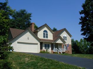 2920 Powell Creek Dr, Charlottesville, VA 22911