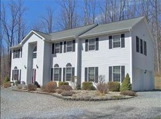 7 Northstar Dr, Annandale, NJ 08801