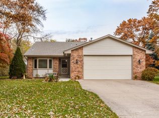 223 103rd Ave NE, Blaine, MN 55434