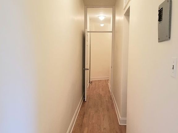 5th image of 589 Park Pl APT 15