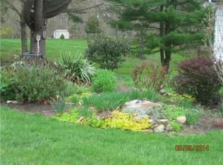 12 Julian Dr, Preston, CT 06365