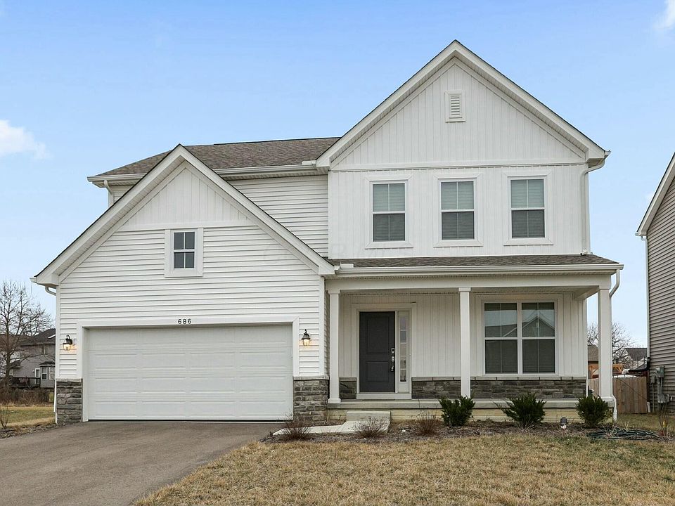 1st image of 686 Hilton Dr