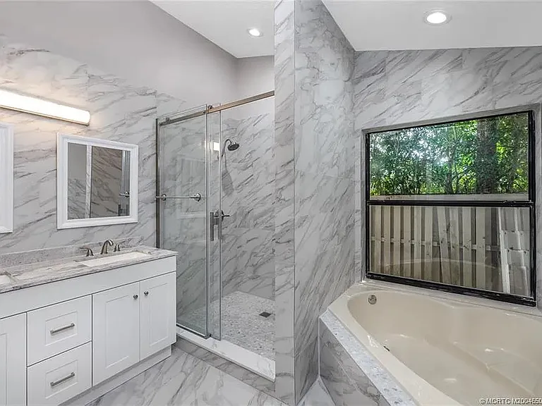 5361 SW Windward Way — Photo 18